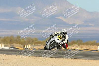 media/Feb-08-2025-CVMA (Sat) [[fcc6d2831a]]/Race 9-Amateur Supersport Middleweight/